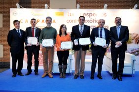 Representantes de las Entidades Locales premiadas por la Red de Gobiernos Locales + Biodiversidad en 2014